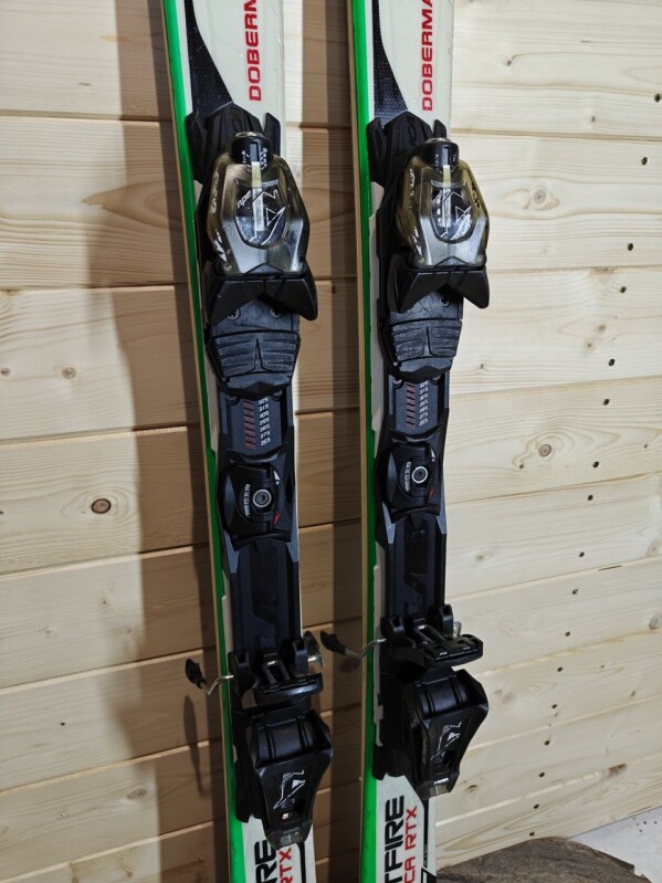 LYŽE NORDICA DOBERMANN SPITFIRE CA RTX 152CM